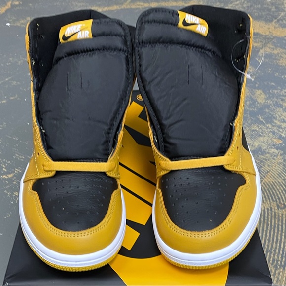 Nike Air Jordan 1 High OG Retro Pollen 555088-701 Yellow Lakers - Picture 4 of 10